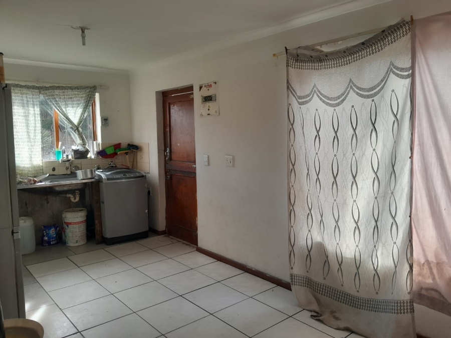 3 Bedroom Property for Sale in Hillview Western Cape